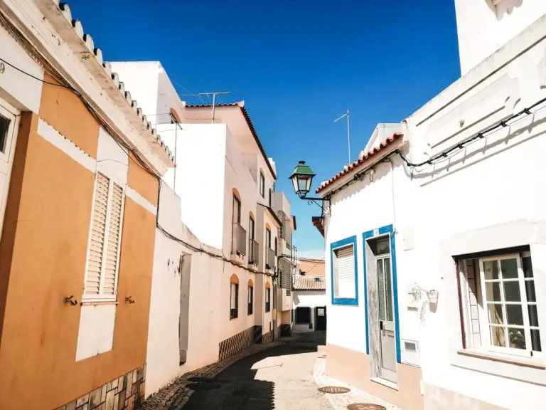 Algarve Alvor Streets