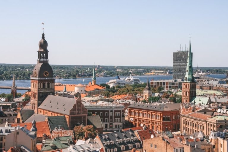 best time of year to visit riga latvia