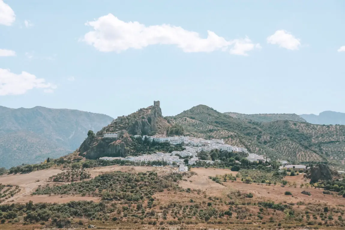 Andaluzia Pueblos Blancos O que visitar Zahara de la Sierra