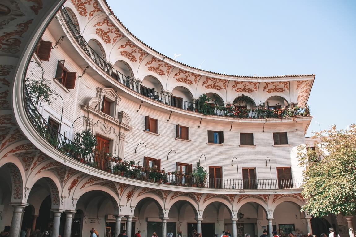 Seville What to visit Plaza Cabildo