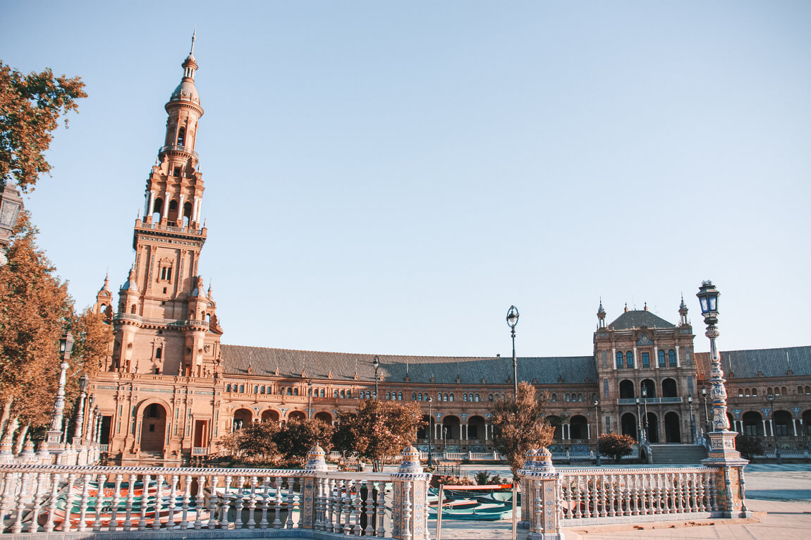 Seville What to visit Plaza Espana