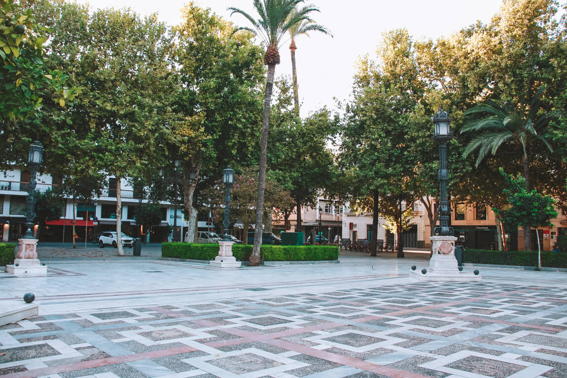 Seville what to visit Plaza Nueva