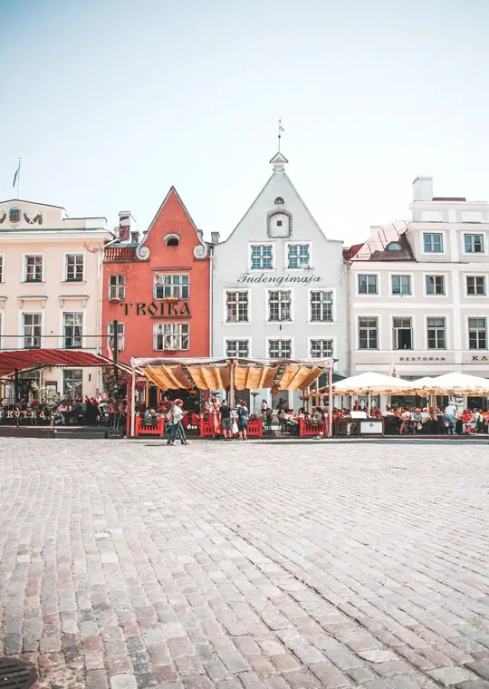Tallinn Estonia O que visitar Praça Municipio