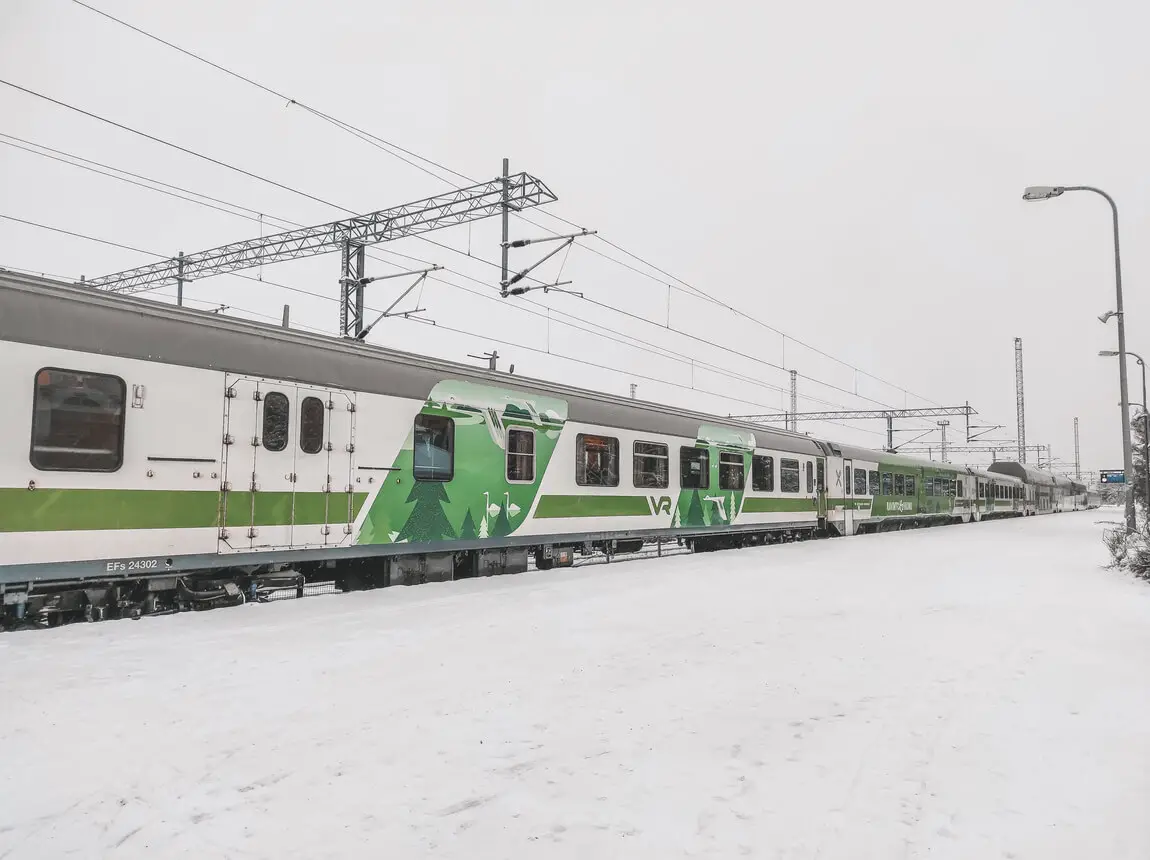 Lapland What to Visit Ultimate Guide Train