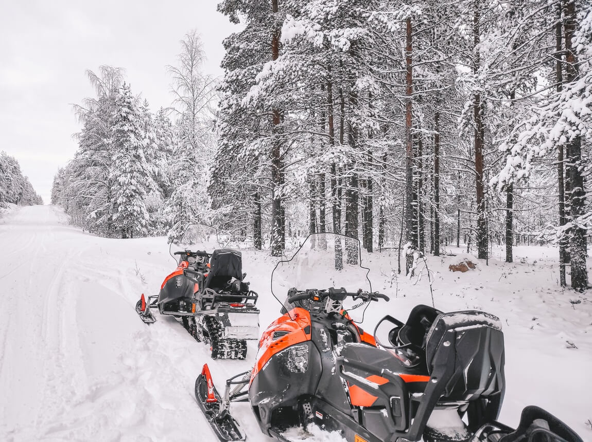 Lapland What to visit Ultimate Guide Snowmobile