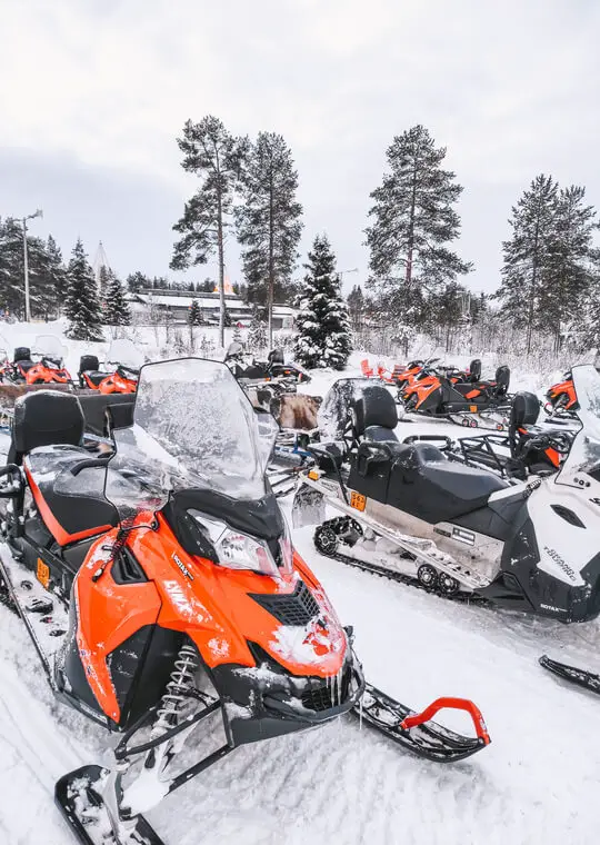 Lapland What to visit Ultimate Guide Snowmobile