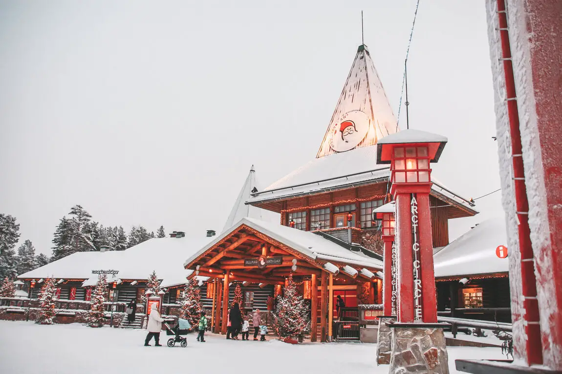 Laponia O que visitar Santa Claus Village