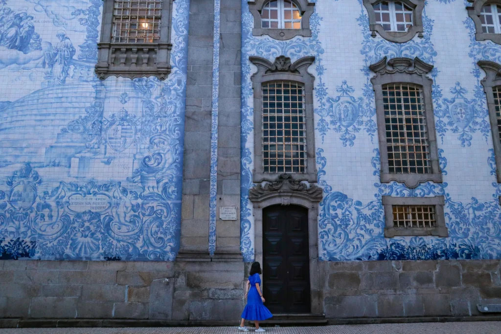 O que visitar no Porto em 2 dias: o roteiro perfeito de uma portuense (+ mapa) 4 O que visitar no Porto em 2 dias Igreja do Carmo