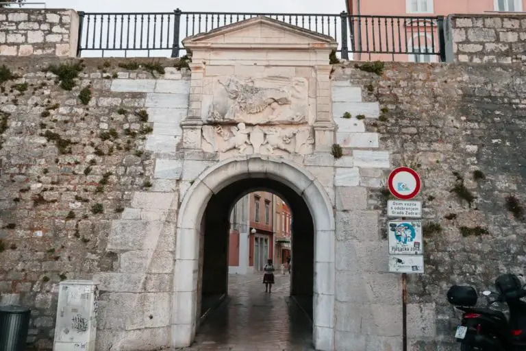 Zadar What to visit Sea Gate