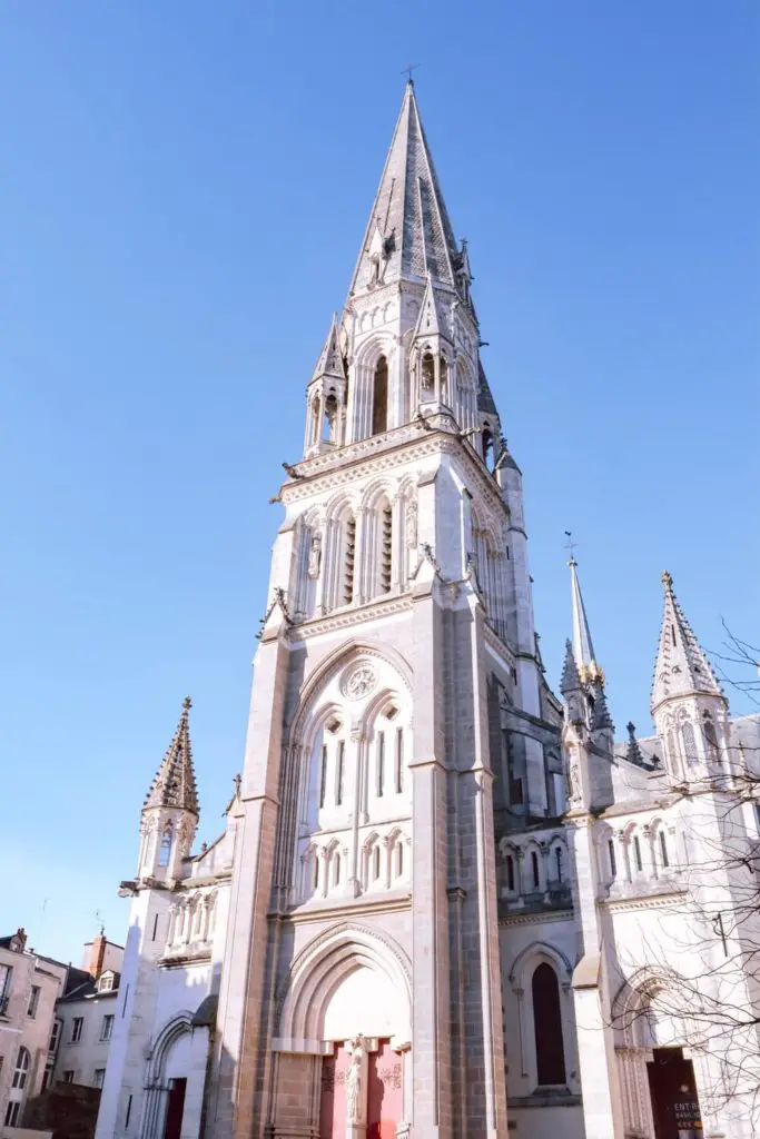 What to visit in Nantes Saint-Nicolas Basilica