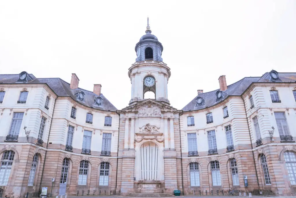 What to visit in Rennes Town Hall