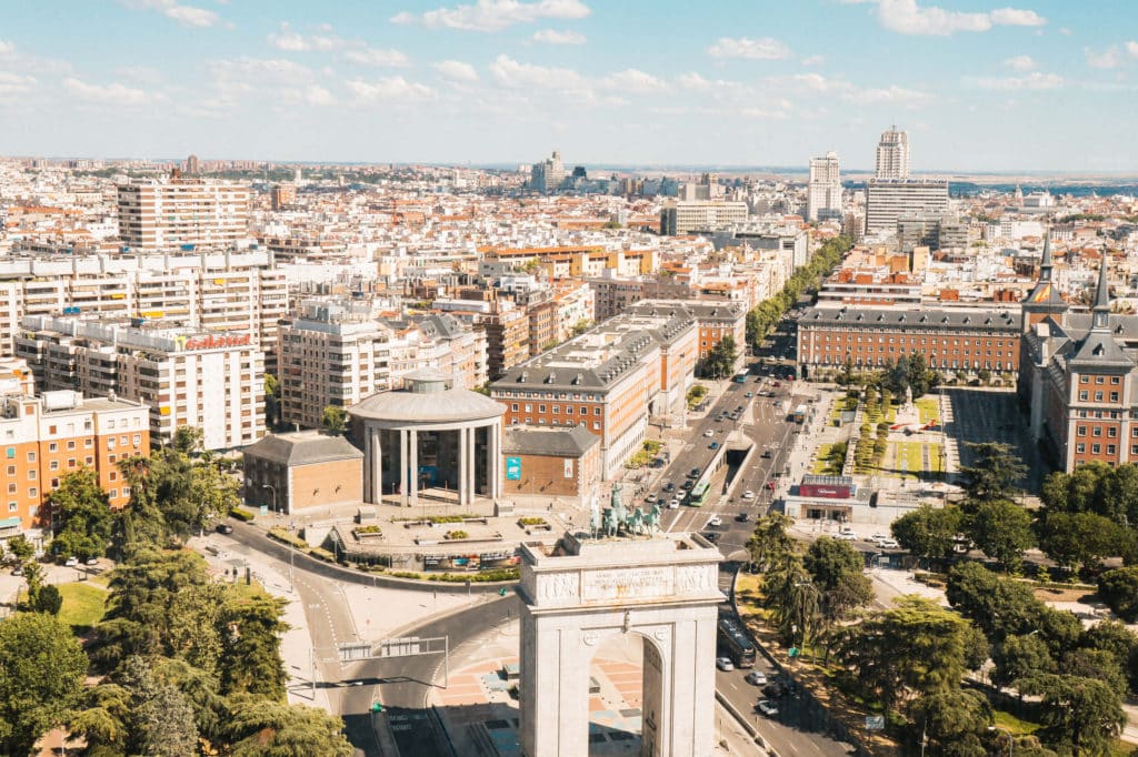 Madrid in 3 days itinerary Faro de Moncloa