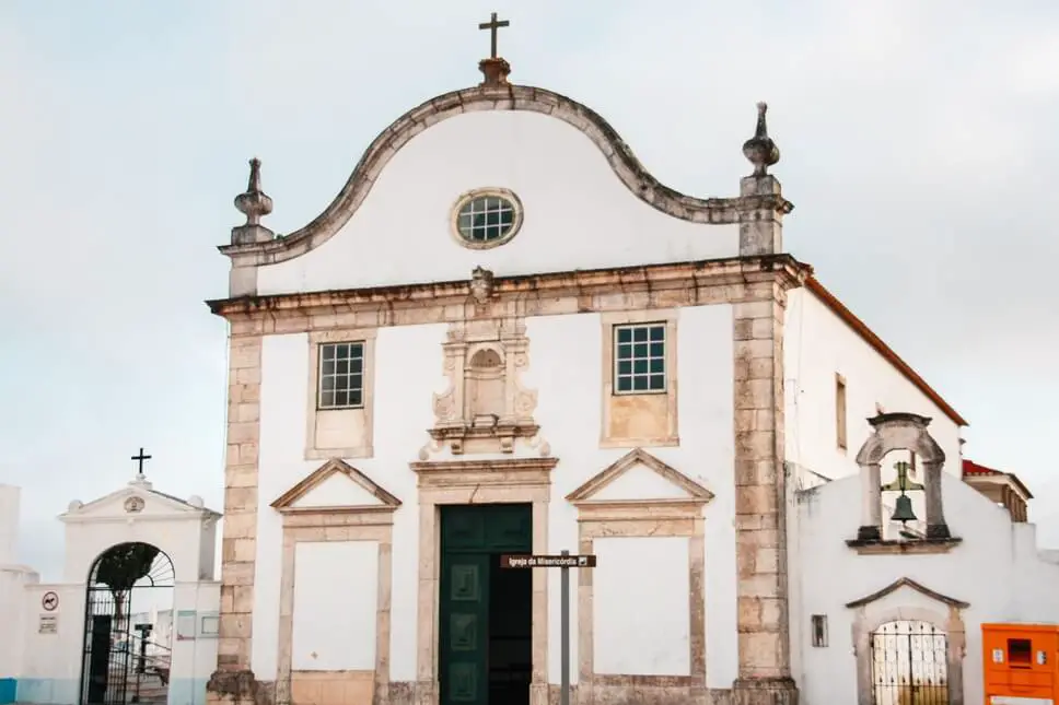 What to do in Nazaré Misericórdia da Pederneira Church