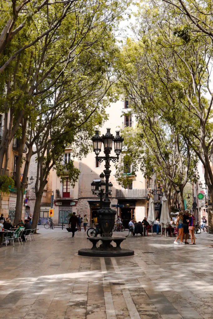 Places to see in Barcelona in 3 days Gothic Quarter