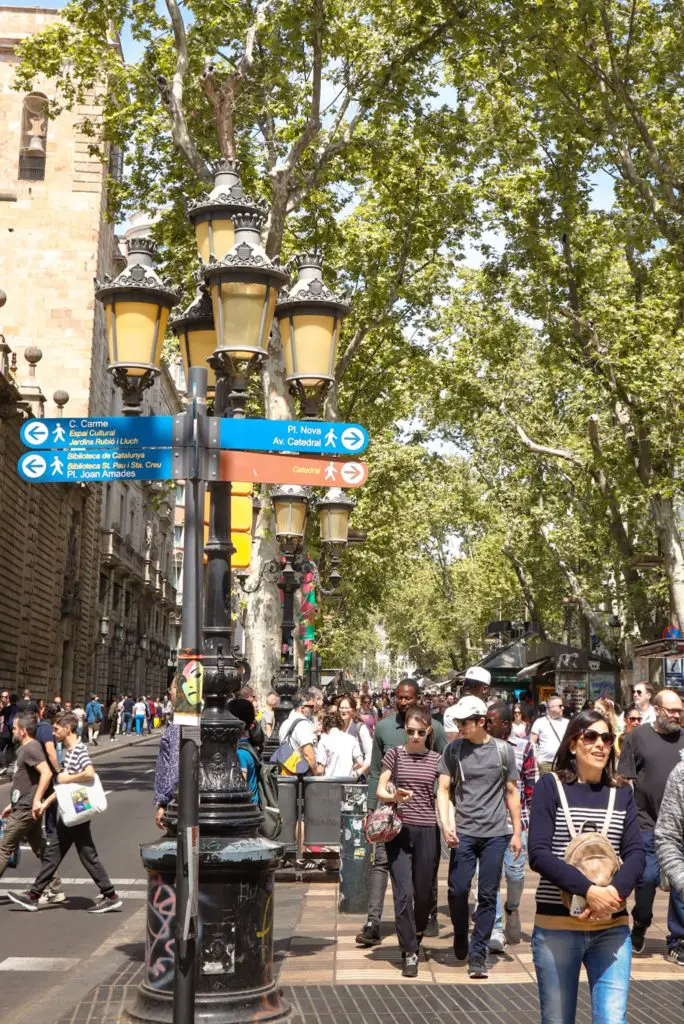 Places to see in Barcelona in 3 days La Rambla