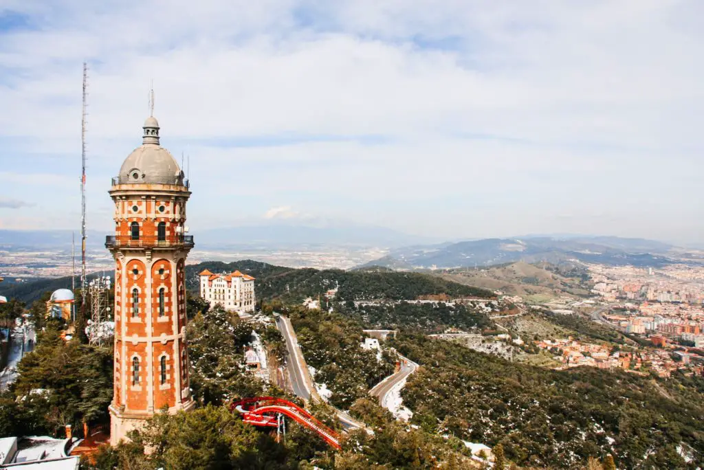 Places to see in Barcelona in 3 days Tibidabo