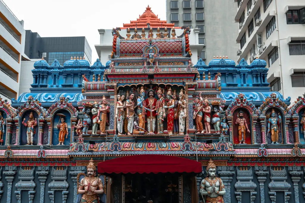 Singapore itinerary 4 days Sri Krishnan Temple