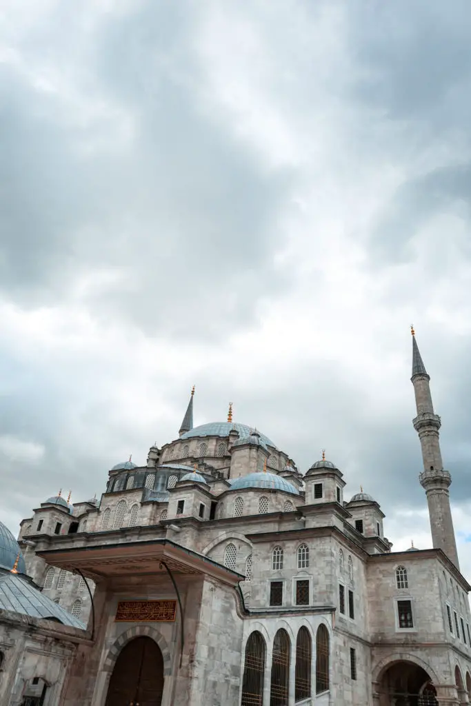 Things to see in Istanbul in 3 days Fatih Mosque