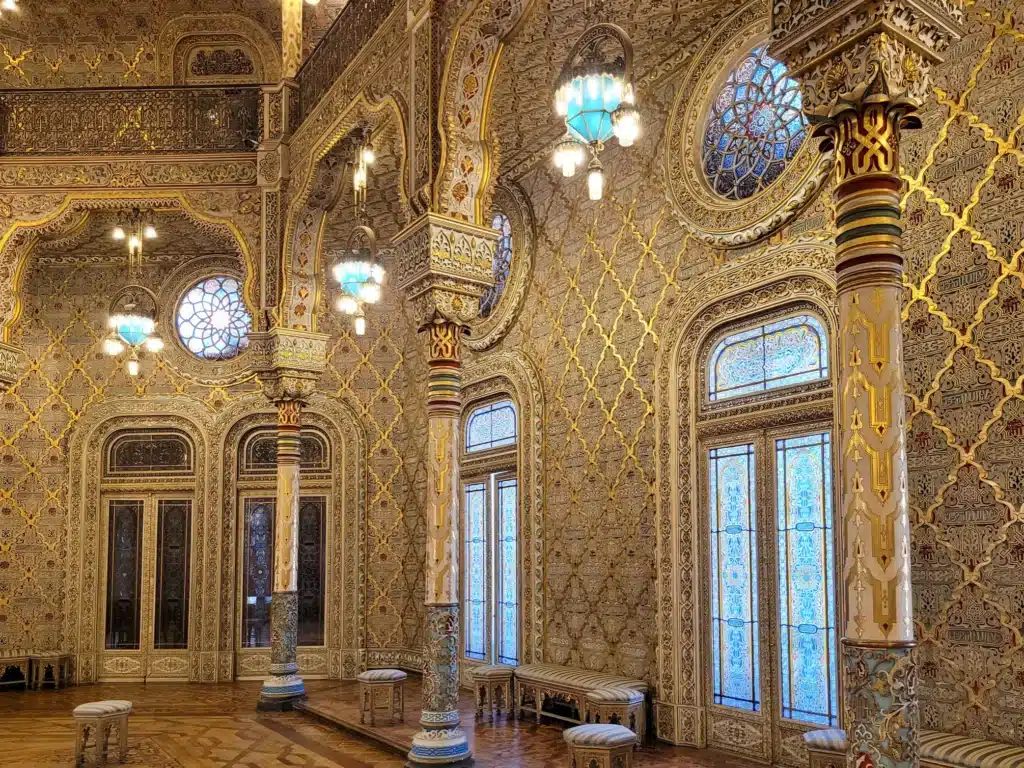 What to do in Porto when it rains: +20 ideas to escape the rain by a local 4 Best things to do in Porto when it's raining Palácio da Bolsa