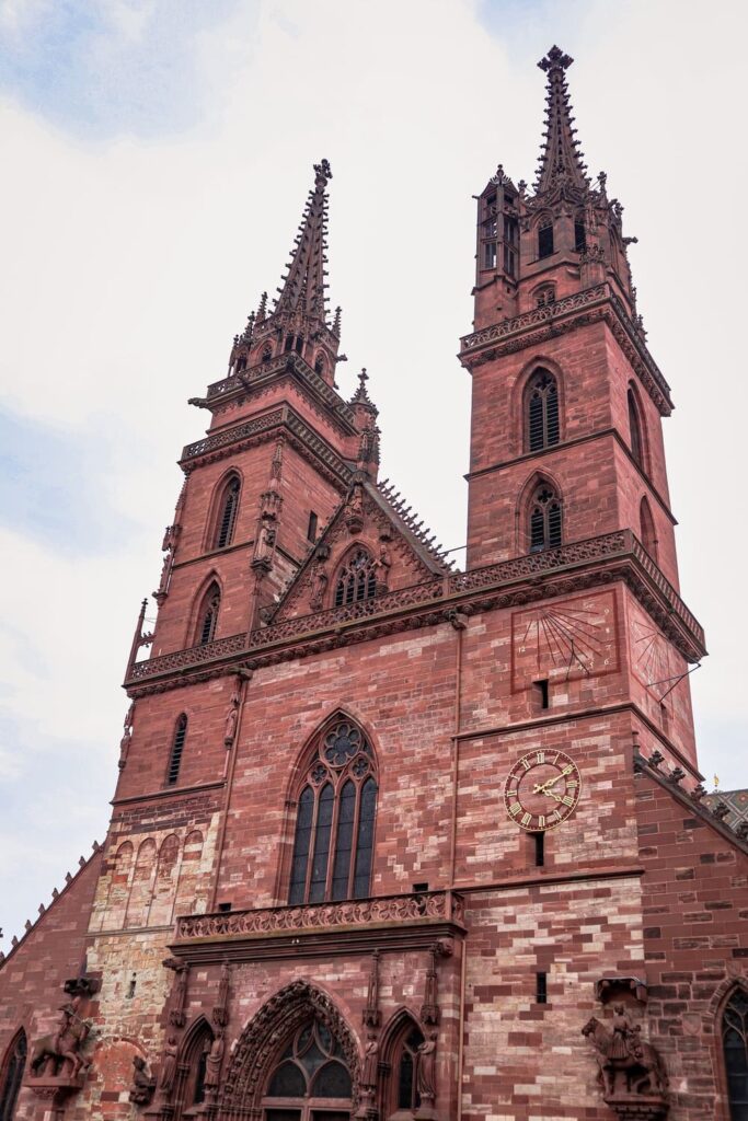 Vale a pena visitar Basileia Catedral de Basileia