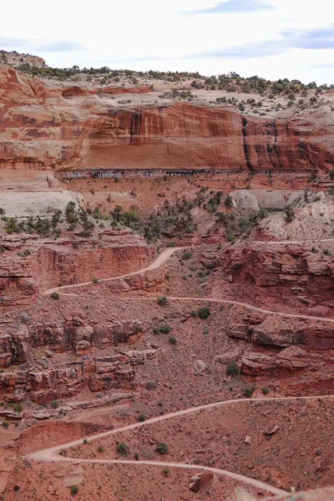 Visitar Canyonlands National Park Shafer Canyon Viewpoint