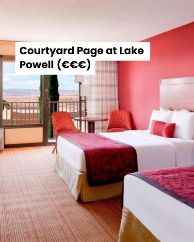 Courtyard Page at Lake Powell