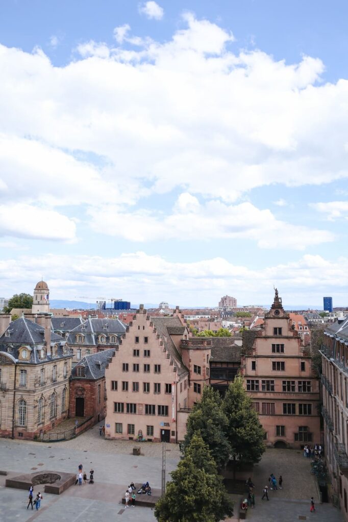 Coisas a fazer em Estrasburgo França Vista da Catedral de Estrasburgo