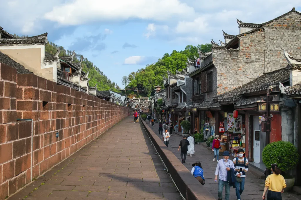 Best things to do in Fenghuang for an unforgettable escape to China’s Phoenix Town (+map) 13 Things to do in Fenghuang Ancient City Walls