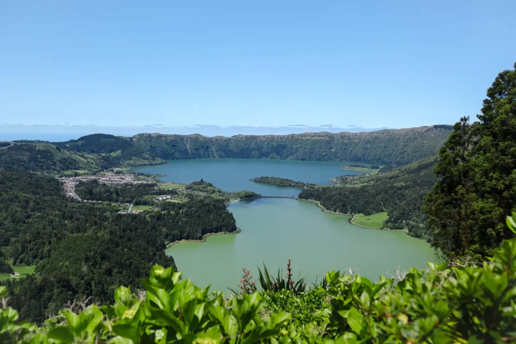 São Miguel Itinerary: 5 days chasing waterfalls, lakes, and hot springs in the Azores (+map) 19 Miradouro Vista do Rei