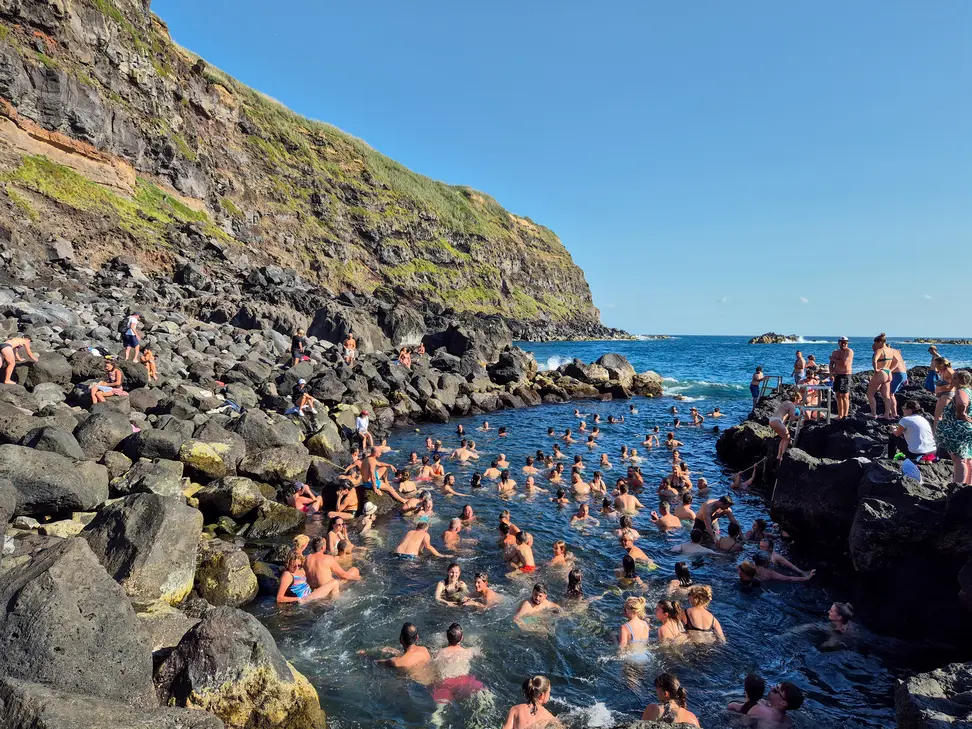 São Miguel Itinerary: 5 days chasing waterfalls, lakes, and hot springs in the Azores (+map) 25 Sao Miguel Itinerary Ponta da Ferraria
