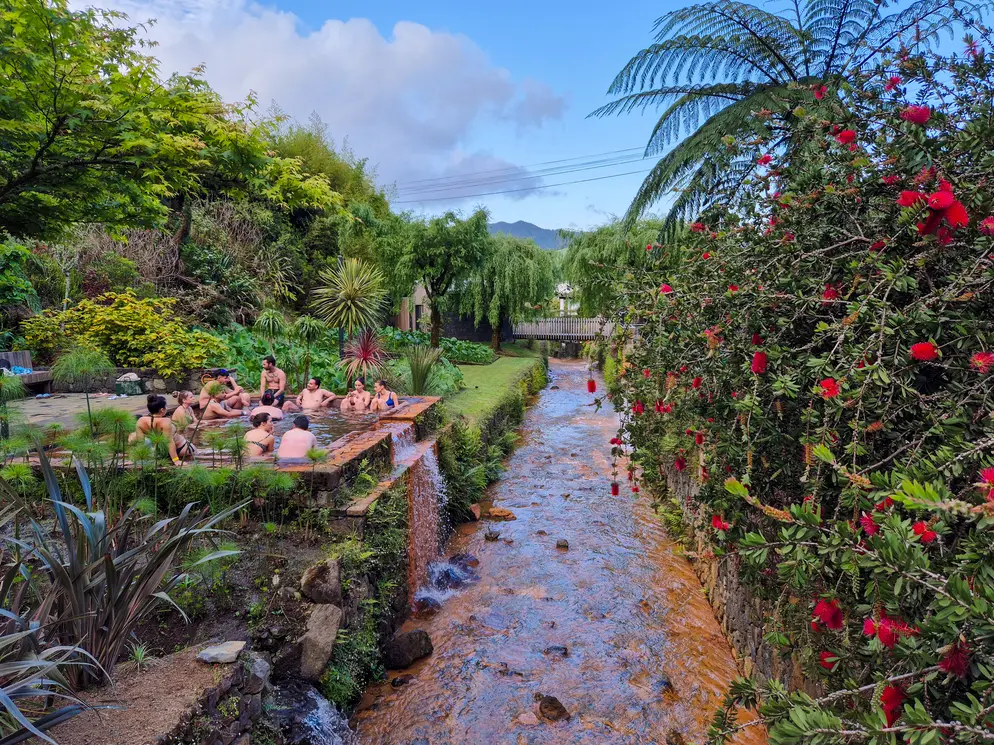 Roteiro de 5 dias em São Miguel: O melhor da ilha verde dos Açores (+mapa) 15 Roteiro 5 dias em São Miguel Poça Dona Beija