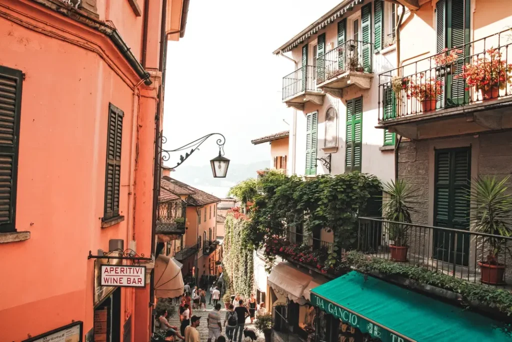 21 locais a visitar no norte de Itália que vos vão conquistar facilmente 15 Bellagio Lago de Como