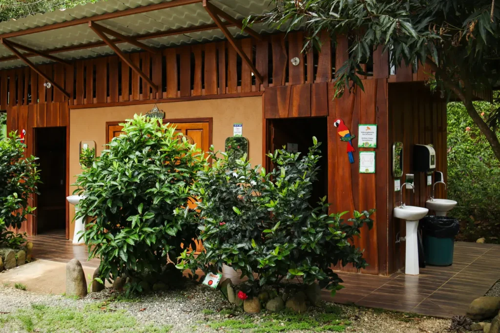 How to visit Nauyaca waterfalls and make it one of the highlights of your Costa Rica trip 10 Facilities at Nauyaca Waterfalls Nature Park