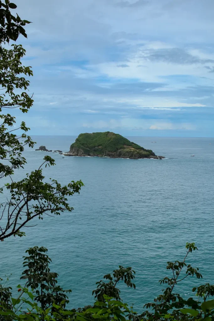 The ultimate Manuel Antonio National Park guide for first time visitors 25 Punta Catedral hiking trail in Manuel Antonio National Park 5
