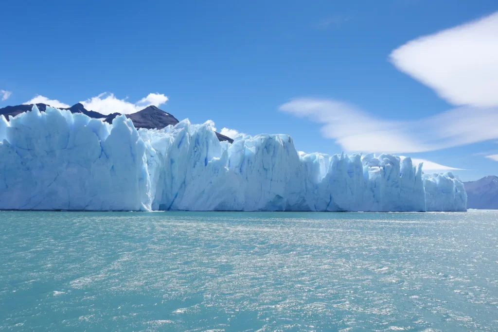 Walking on a glacier in Patagonia: my honest Perito Moreno mini trekking review 31 Boat ride to the Perito Moreno glacier 5