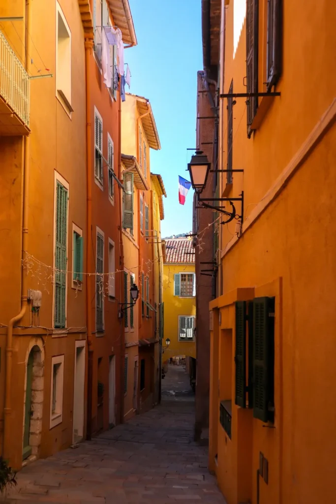 9 amazing things to do in Villefranche-sur-Mer (French Riviera) 13 Old town of Villefranche sur mer
