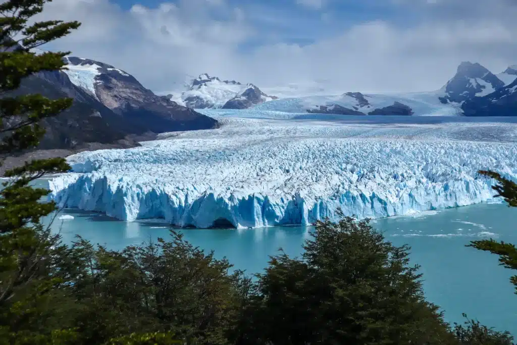 Walking on a glacier in Patagonia: my honest Perito Moreno mini trekking review 27 Perito Moreno walkways