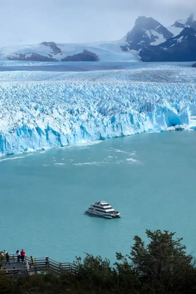 Walking on a glacier in Patagonia: my honest Perito Moreno mini trekking review 2 Perito Moreno walkways 3