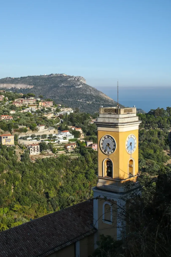 O que fazer em Èze: 7 coisas para um dia perfeito a partir de Nice 10 O que fazer em èze Igreja