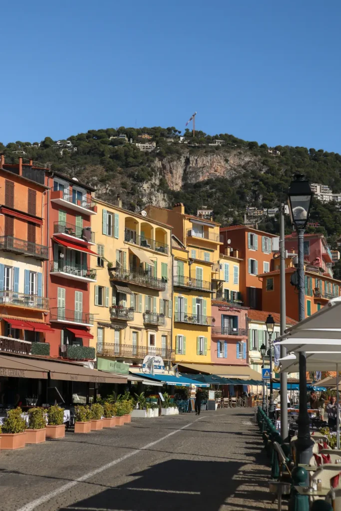 O que fazer em Villefranche-sur-Mer: 8 coisas incríveis 20 O que fazer em Villefranche-sur-mer Quai de l’Amiral Courbet
