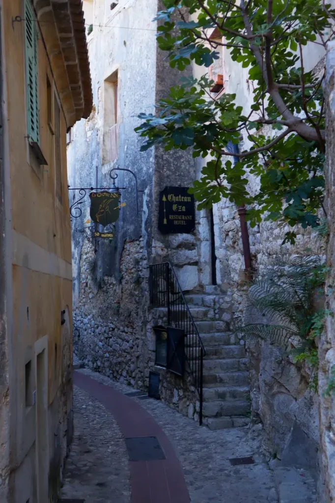 O que fazer em Èze: 7 coisas para um dia perfeito a partir de Nice 18 O que fazer em èze Ruas
