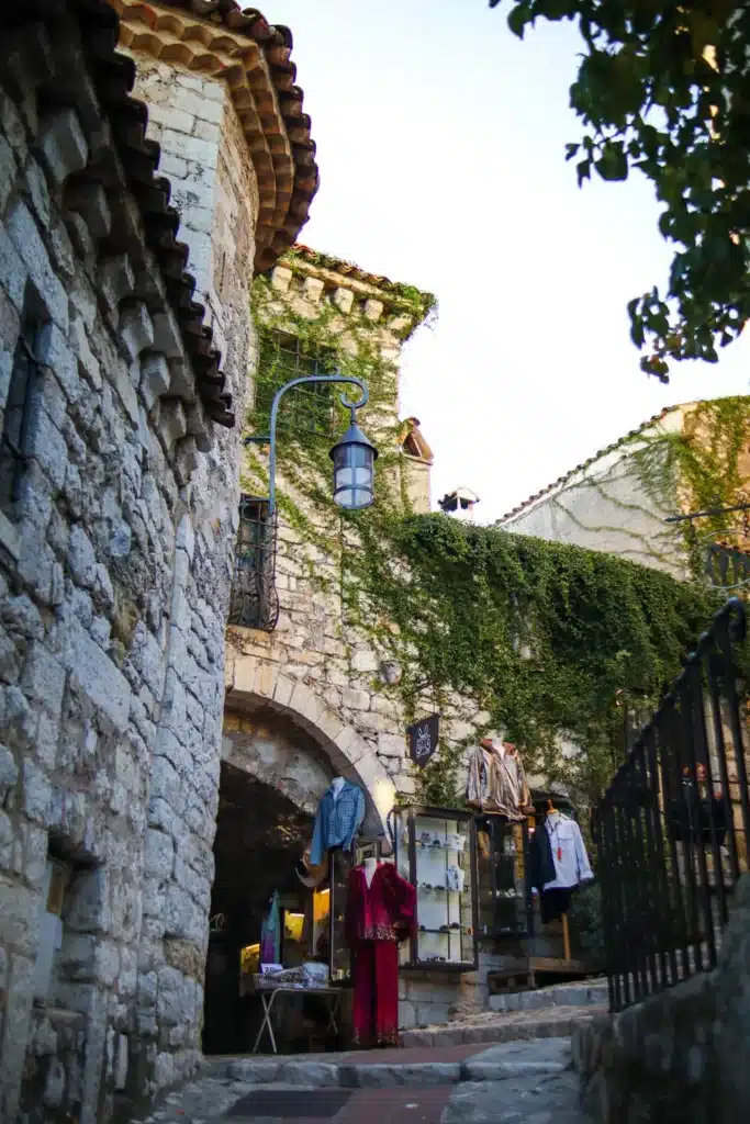 7 things to do in Èze: the ultimate guide for a perfect day trip from Nice 22 Streets of Eze 13