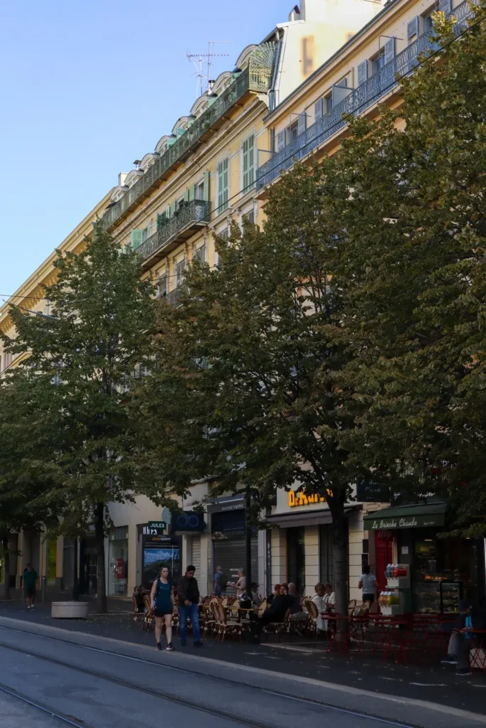 Roteiro de Nice: o que visitar em 2 dias (+ mapa) 33 Avenue Jean Medecin em Nice