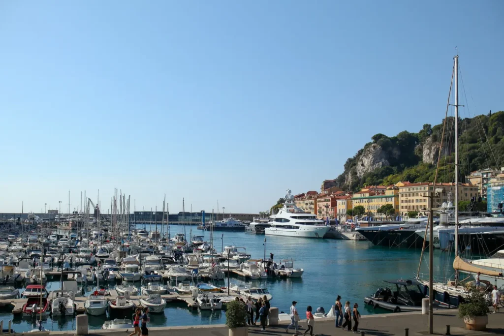 How to plan the perfect Nice itinerary for 2 days (+map) 24 Best things to do in Nice Port Lympia