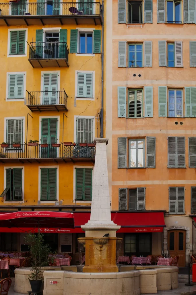 How to plan the perfect Nice itinerary for 2 days (+map) 18 Place Rossetti in Nice 2