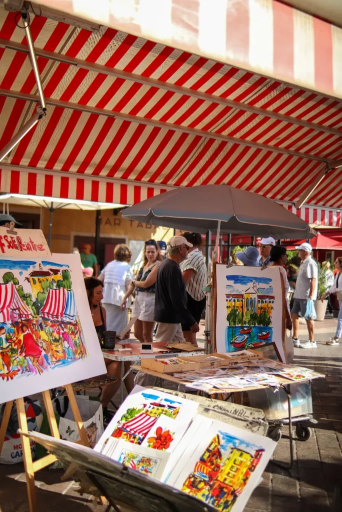 Roteiro de Nice: o que visitar em 2 dias (+ mapa) 1 Roteiro de Nice Marche aux Fleurs Cours Saleya 4