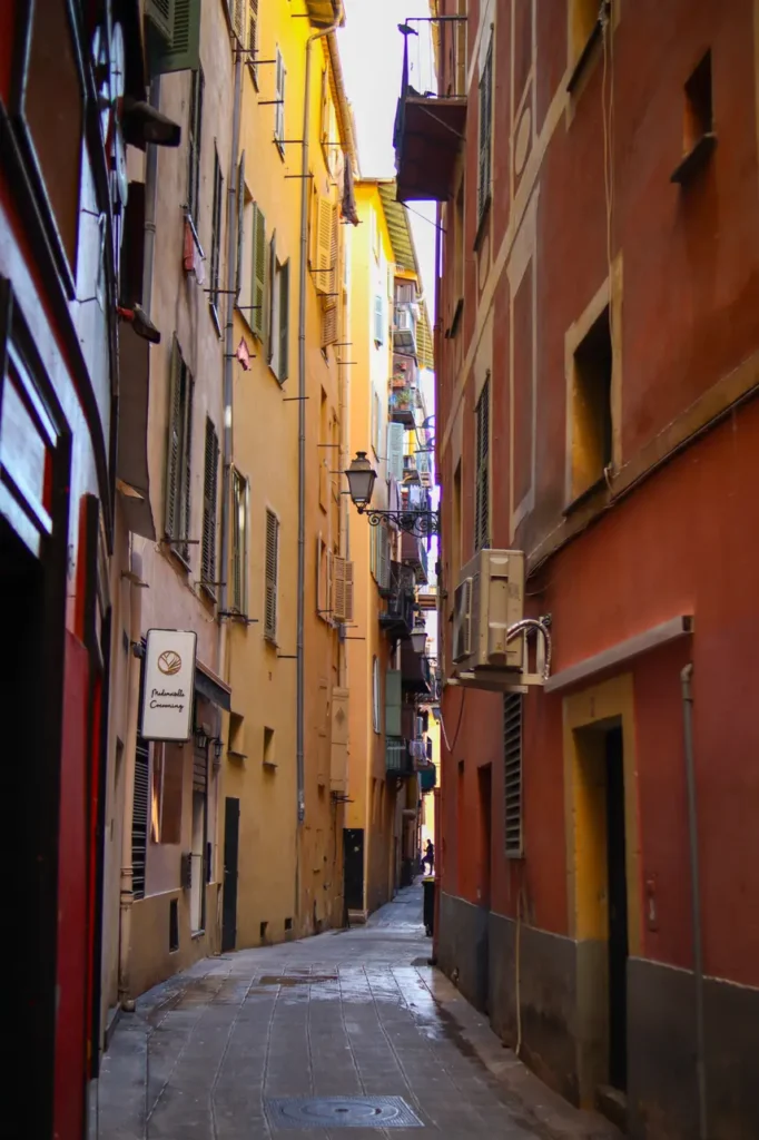 How to plan the perfect Nice itinerary for 2 days (+map) 21 Streets in Nice 5