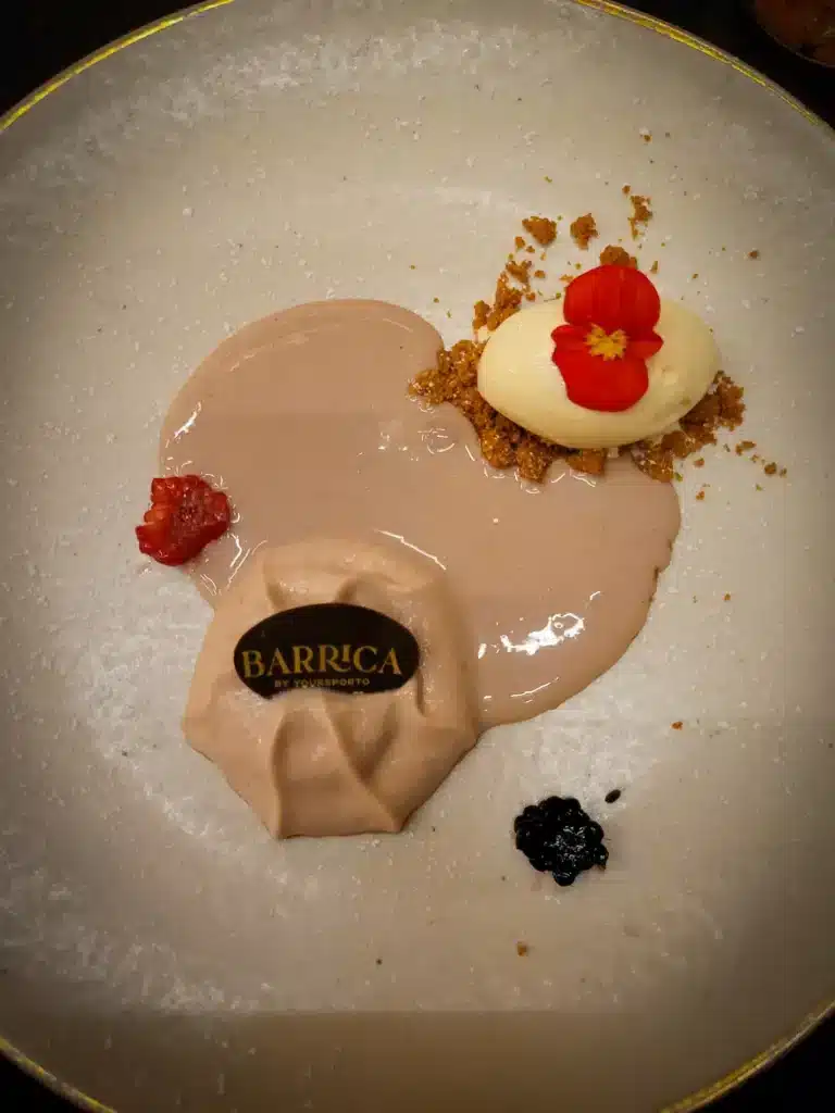 The best restaurants in Porto by a local: my favorite spots for every mood 25 Best restaurants in Porto Barrica 3
