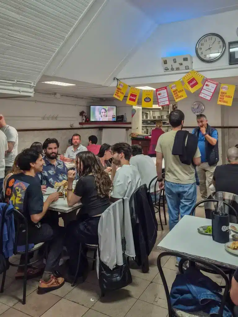 The best restaurants in Porto by a local: my favorite spots for every mood 6 Best restaurants in Porto Casa Expresso 2